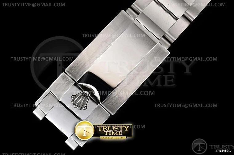 0109 ROLYM184A – YachtMaster SmartChoice 1079